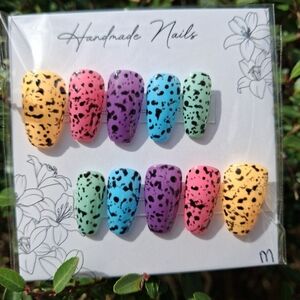 Handmade Speckled Press-On Nails - Robin Eggs